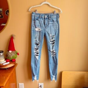 American Eagle Distressed Hi Rise Jegging Super Stretch Size 4 Regular